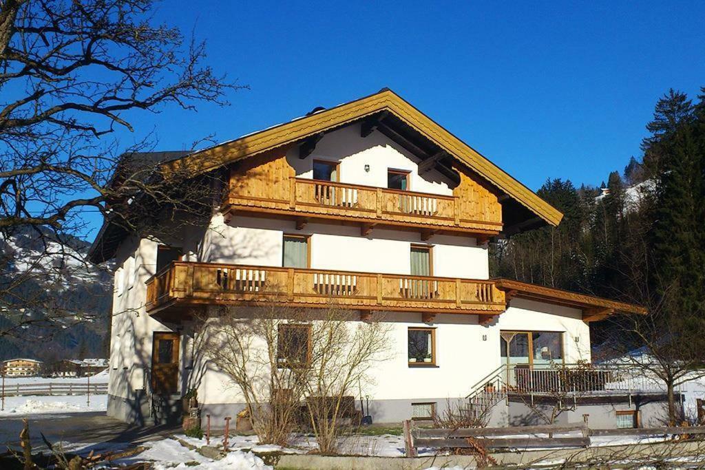 Gaestehaus Hauser ハインツェンベルク エクステリア 写真